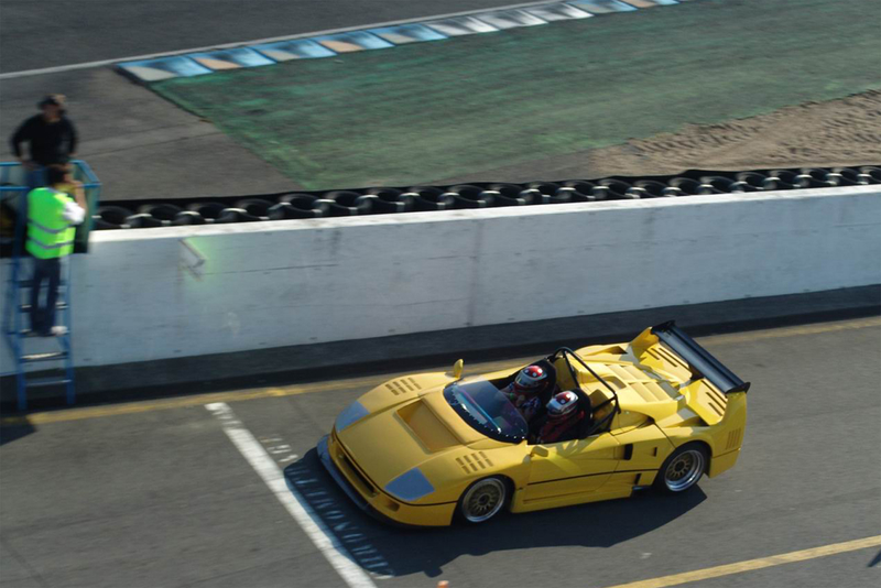 Illustration for article titled The Story Of The Ferrari F40 LM That Lost Its Top